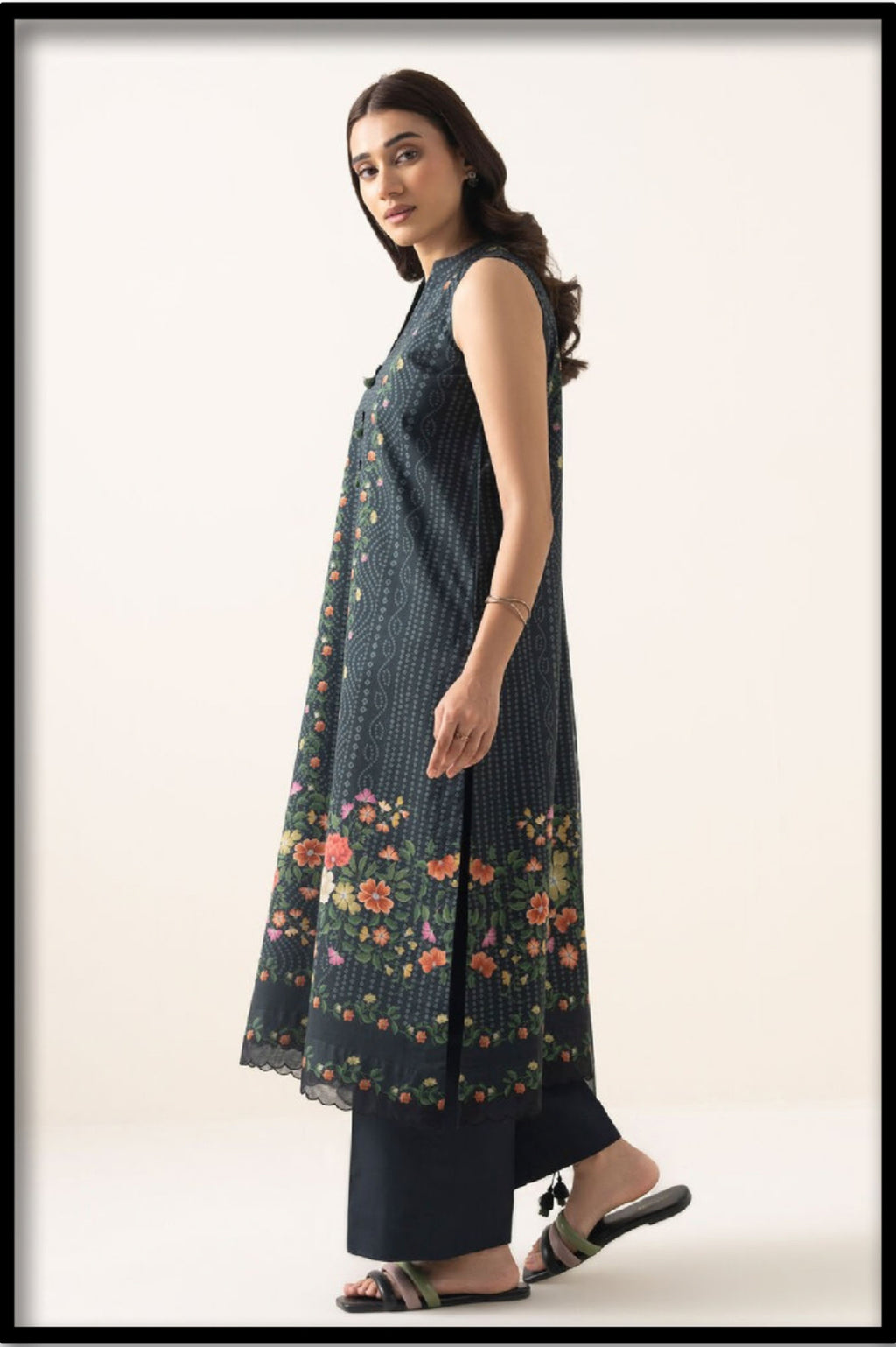 SAPPHIRE THREE PIECE